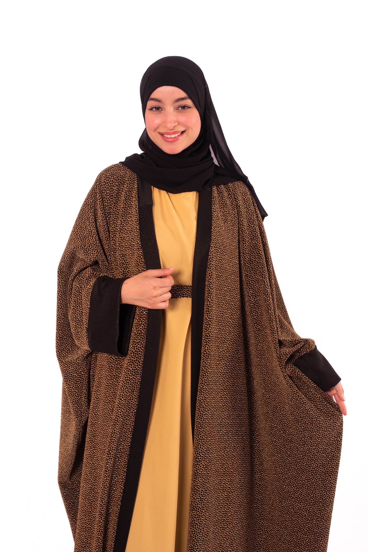 Elegant Abaya and Fond Robe – Modest & Flowing Design
