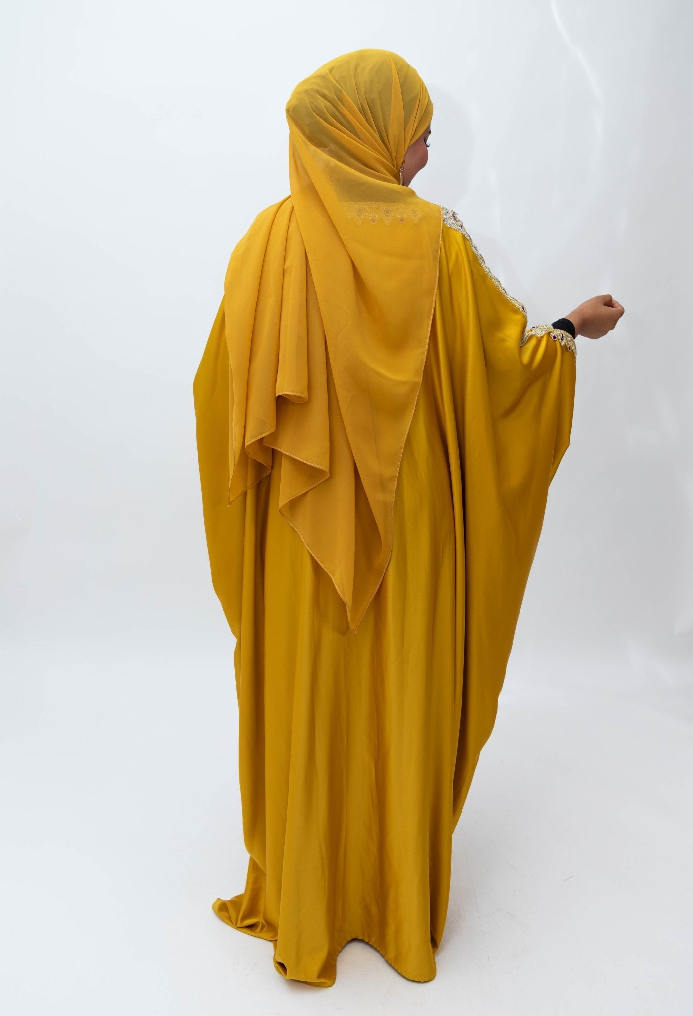 women - clothing hiyahautecouture